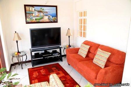 Augusta'S Apartments Rodney Bay Kültér fotó